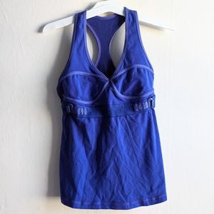 Lululemon work out tank size 6